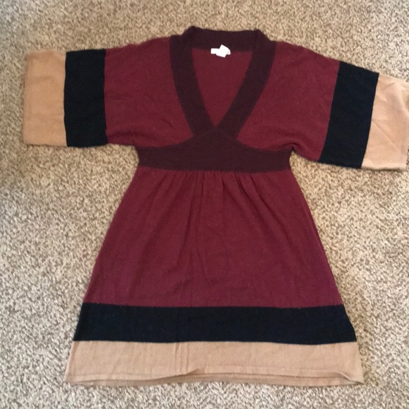 Dress - Picture 1 of 3